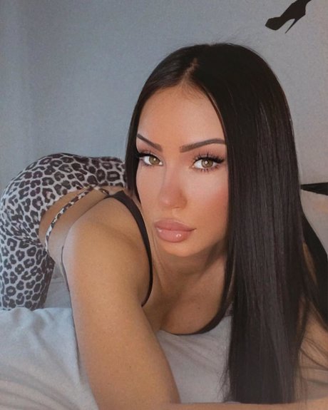 Savage Galri onlyfans picture