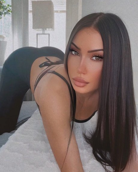 Savage Galri onlyfans page