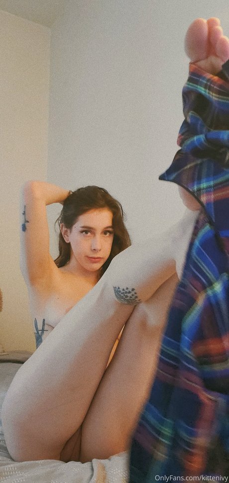 Kitten ivy SG porn onlyfans leak