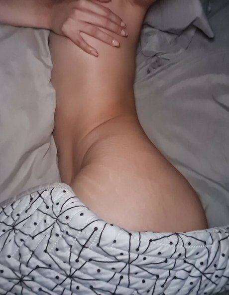 Iam Kitty naked only fans