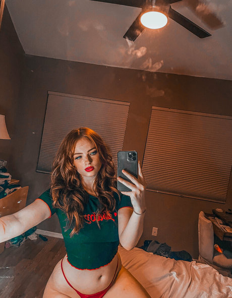 Lindsay Lohann onlyfans naked leak