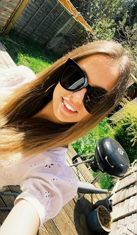 jess main onlyfans leaks porn