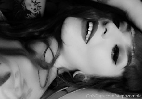 Glam Suicide leaked onlyfans sex tape