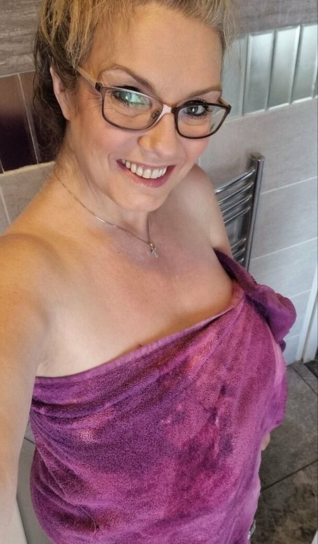 Carla36GG onlyfans naked leaked