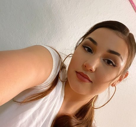 Nedi Martinez onlyfans leaks