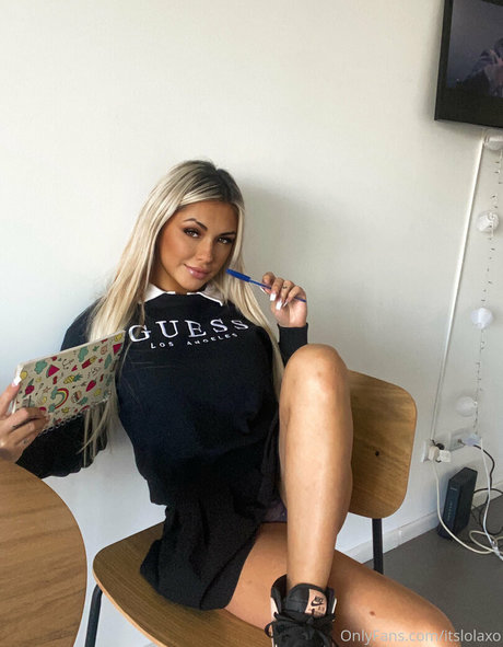 itslolaxo leaked nude onlyfans