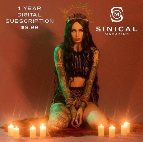 Emma Vauxdevil only fans leaks