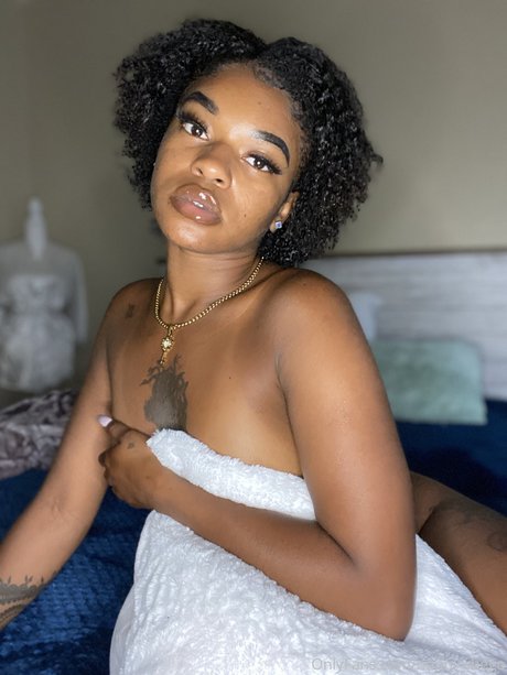 She go onlyfans leaked free