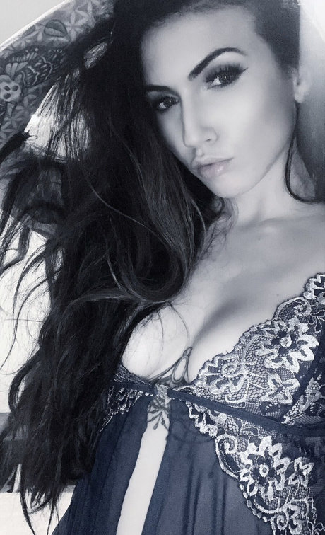 kimxchelle nudes onlyfans leaked