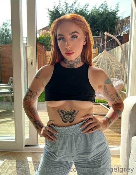 Angel Grey_ Profile pic