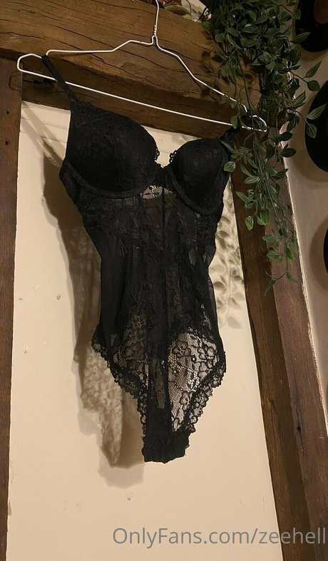 ZeeHell joi onlyfans