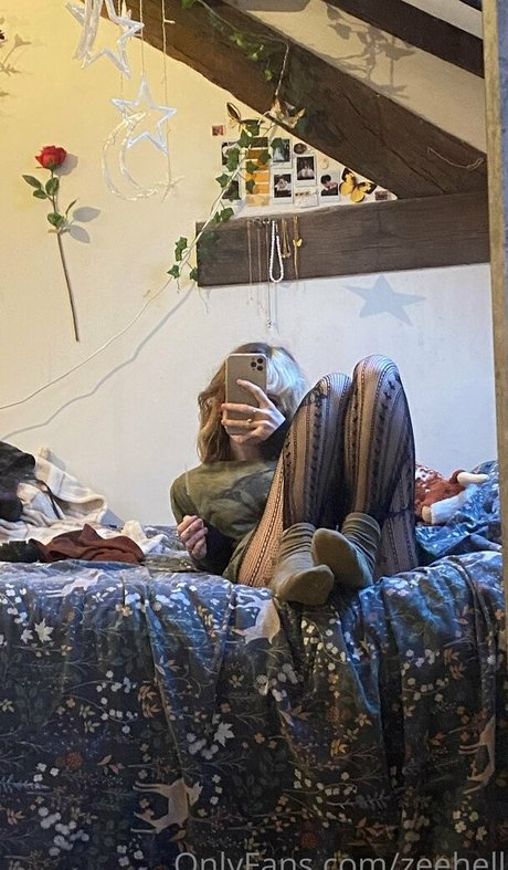 ZeeHell onlyfans lesk