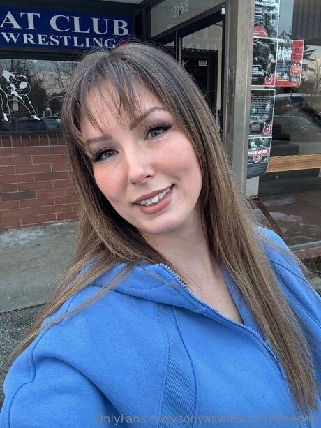 Sonyaswiftxo Myfreeone naked onlyfans