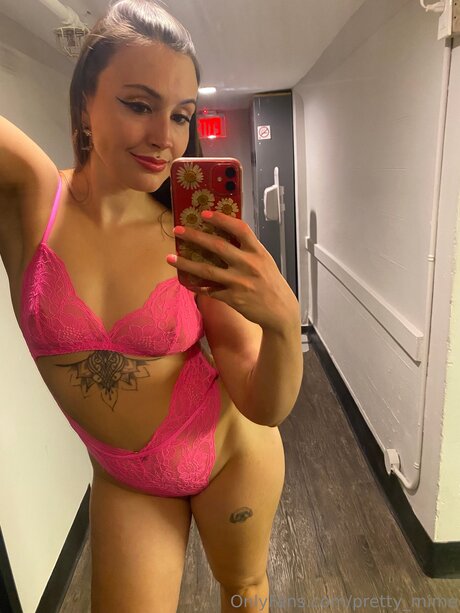 Pretty Mime onlyfans naked