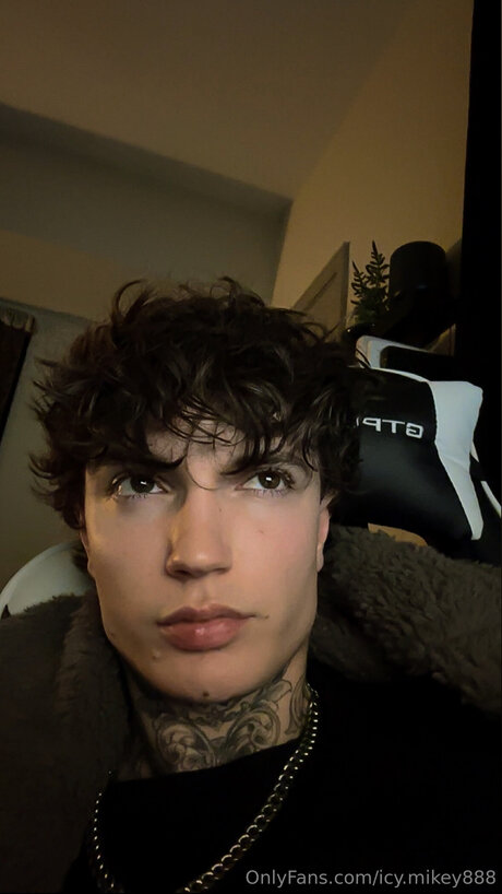 Icy Mikey888 nudes onlyfans leaked