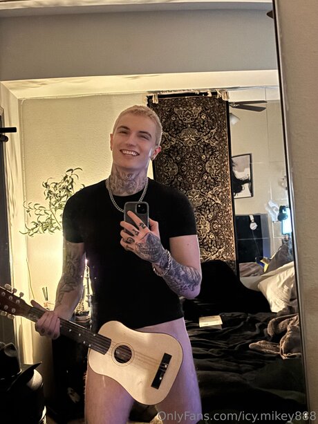 Icy Mikey888 only fans free