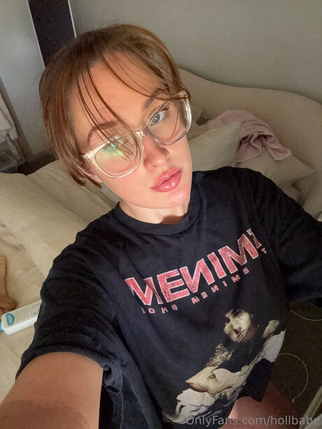 Hollbabe onlyfans posts