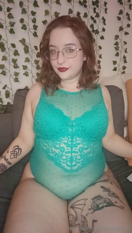 Elizaluxefree onlyfans picture