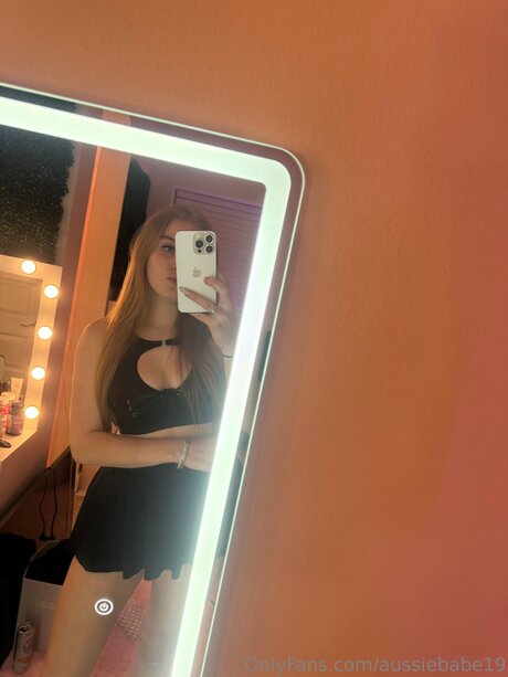 Aussiebabe19 naked onlyfans