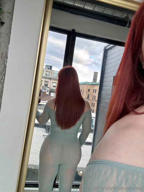 Lovelyeviexoxo onlyfans porn nude