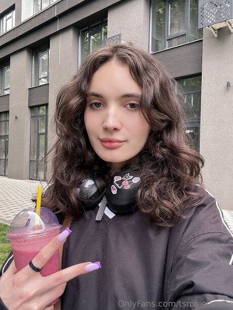 Tsrosiecandy naked onlyfans leaked