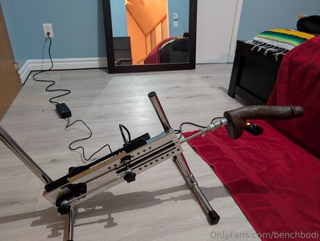 Benchbodi onlyfans nide