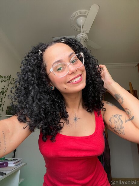 Ellaxblair onlyfans porn leaks