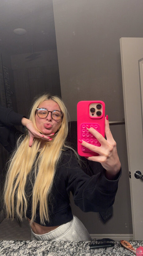 Petiteblondemodel only fans leak porn