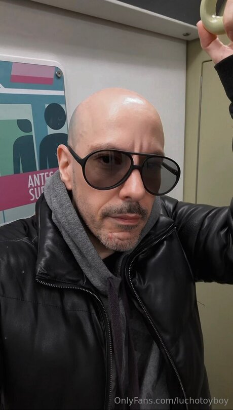Luchotoyboy onlyfans.