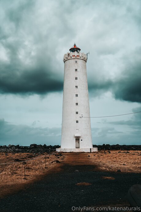 Katenaturals onlyfans images