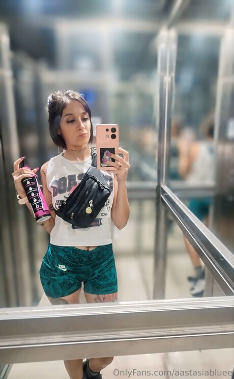 Aastasiabluee naked onlyfans leaks