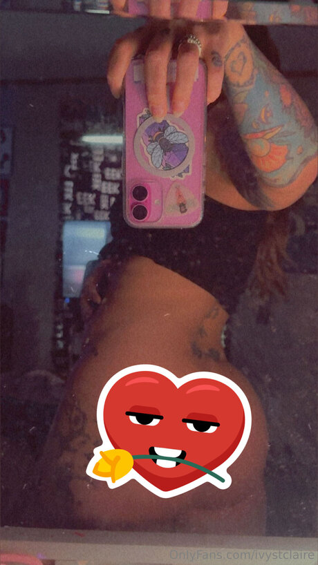 Ivystclaire nude onlyfans leak