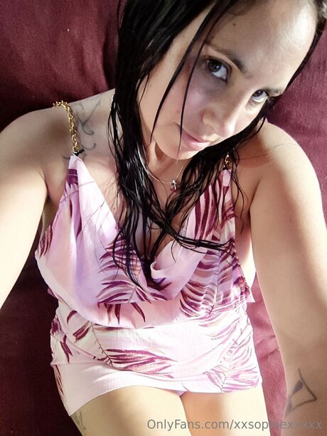 Xxsophiexxxxx strip onlyfans