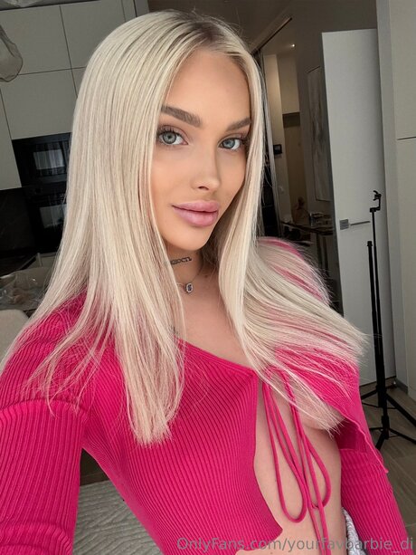 Yourfavbarbie Di naked onlyfans leak