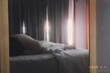 Ladyraspberry onlyfans leak