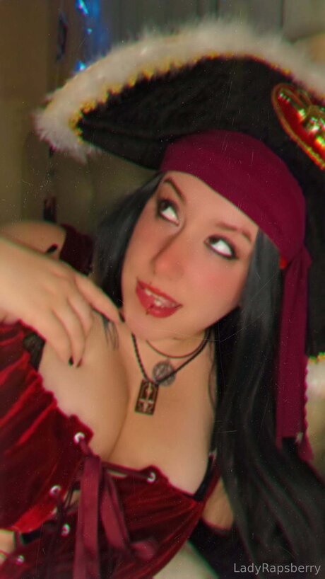 Ladyraspberry onlyfans leaked