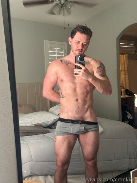 Crankinit is on onlyfans