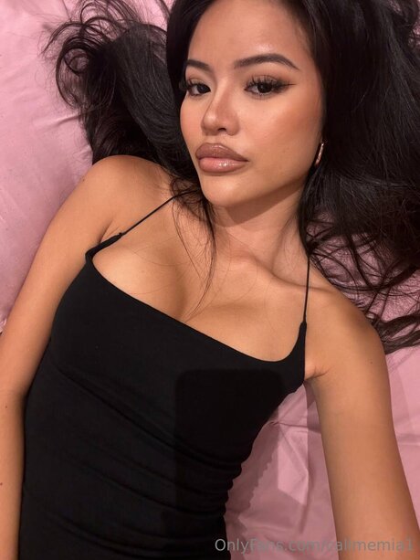 Callmemia1 onlyfans nude pictures