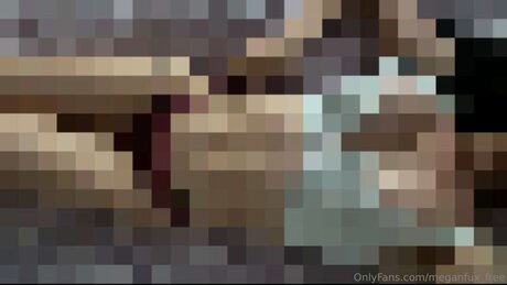 Meganfux Free porn onlyfans leak