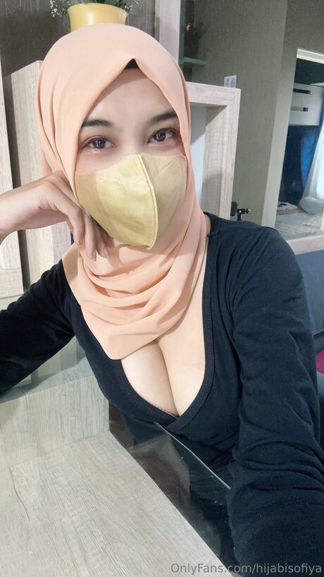 Hijabisofiya onlyfans sextape leak