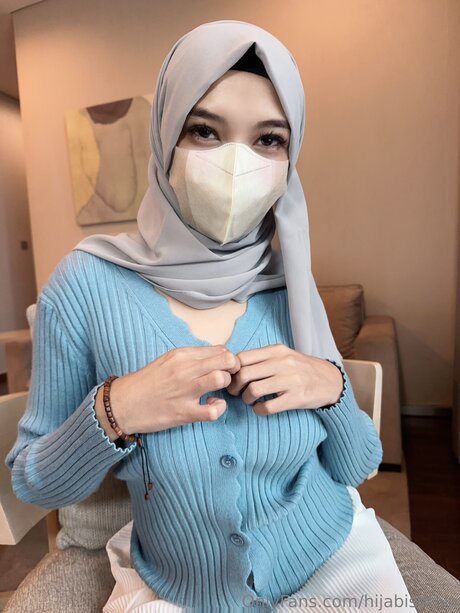 Hijabisofiya nude on onlyfans