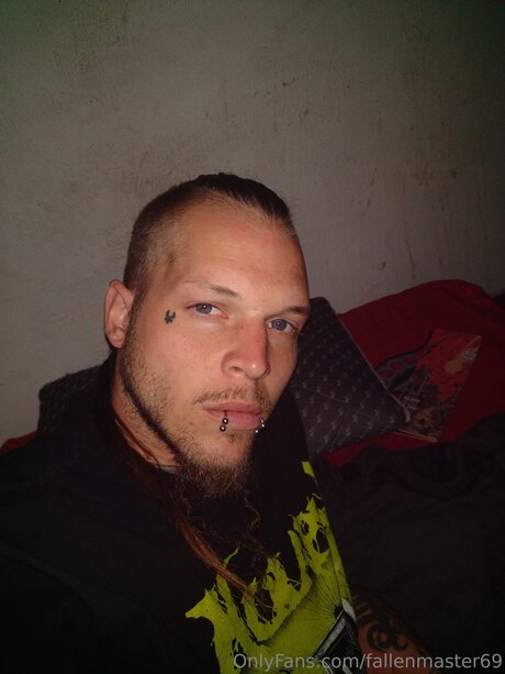 Fallenmaster69 onlyfans leaked photos