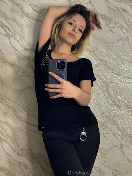 Little Evelyn leaks onlyfans porn