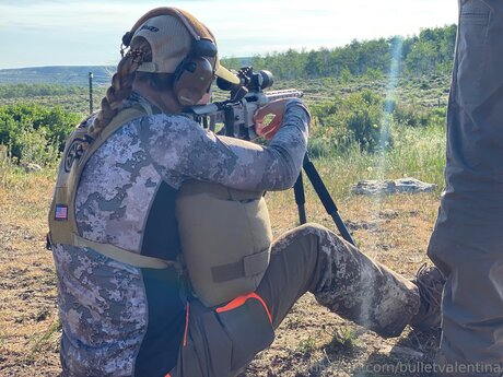 Bulletvalentina onlyfans model photo