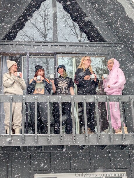 Pxlprncss nude onlyfans leaks