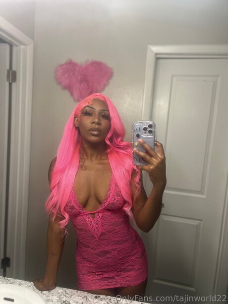 Tajinworld22 onlyfans topless