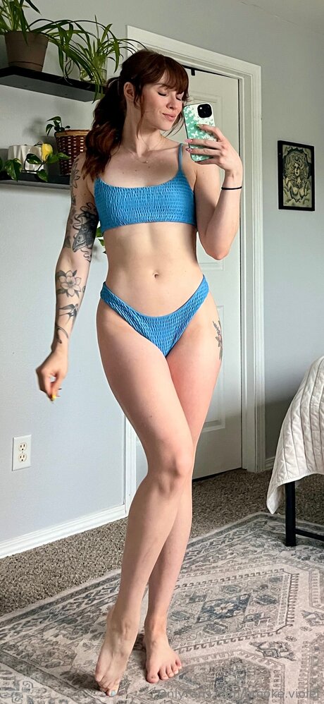 Brooke Violet leaked onlyfans photos