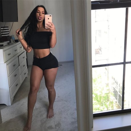 LAUREN TYLER onlyfans sextape leak