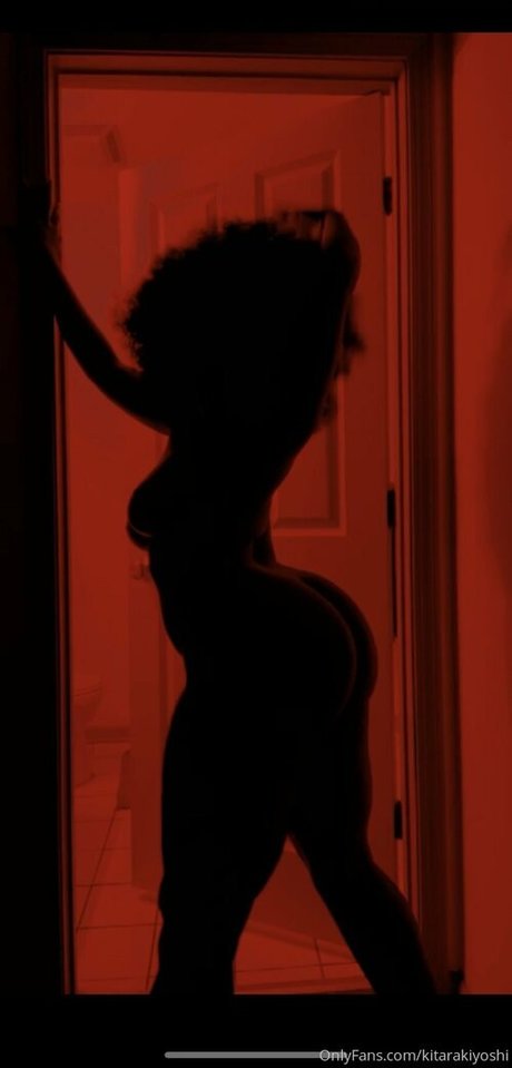 Kitara Kiyoshi ass onlyfans