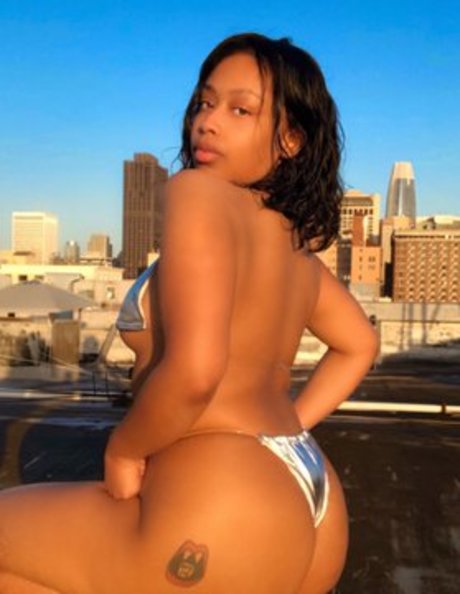 _Goddess Honey 777 onlyfans leaks